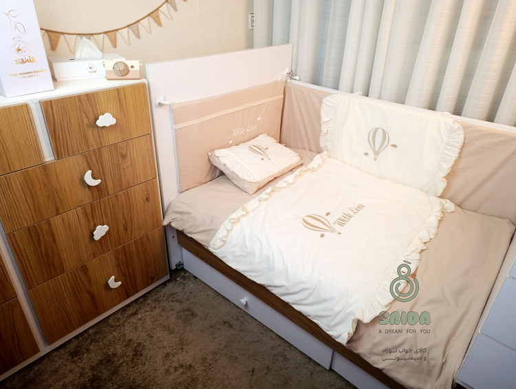 سرویس روتختی نوزادی گلدوزی طرح بالن