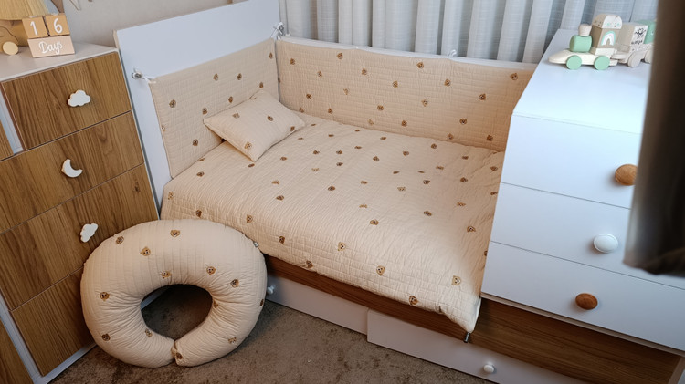 سرویس روتختی نوزادی گلدوزی طرح تدی