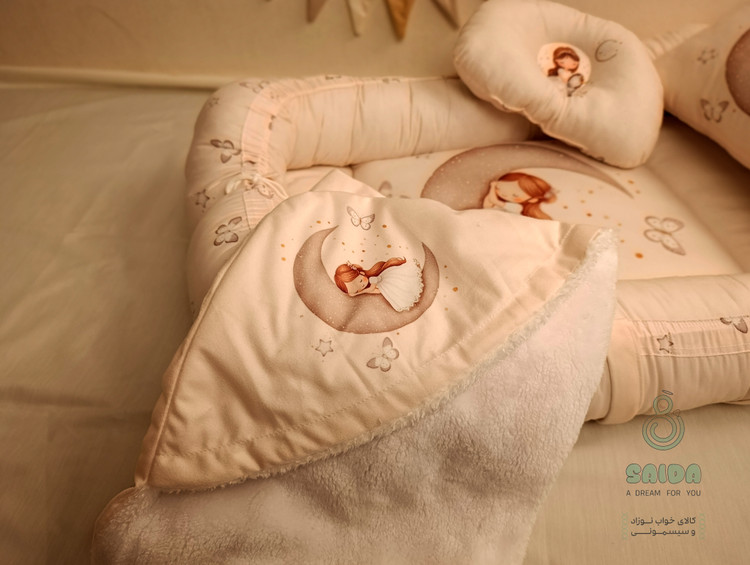 تشک گارددار نوزاد(غلط گیر) طرح پرنسس و ماه