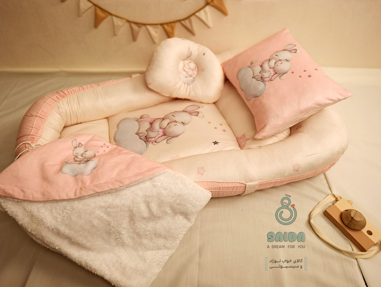 تشک گارددار نوزاد(غلط گیر) طرح خرگوش و مادر