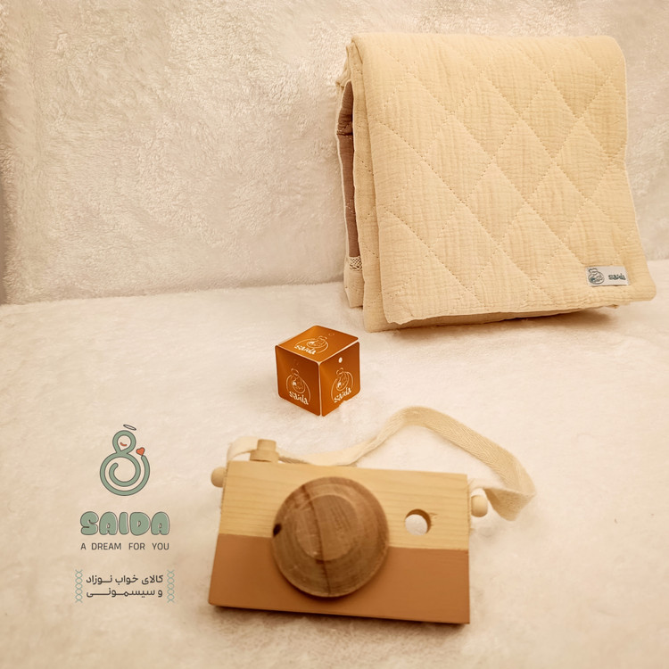 پتو رو انداز نوزاد با پارچه تمام نخ پنبه دوزی شده
